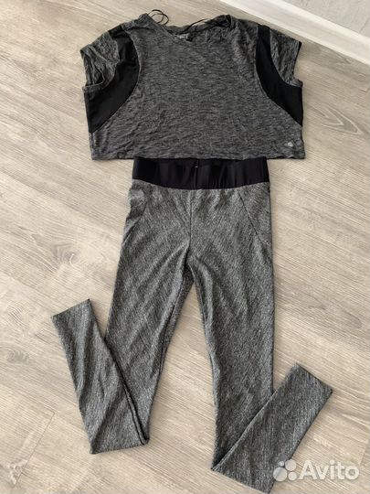 Костюм для фитнеса