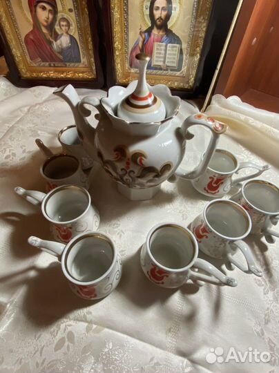 Чайник с 8 чашечками СССР