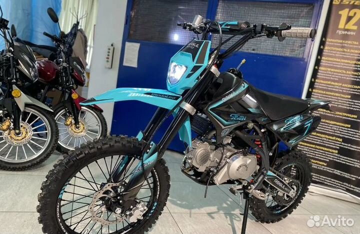 Regulmoto Seven Medalist Pro 150e - 17/14