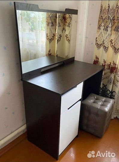 Зеркало современное