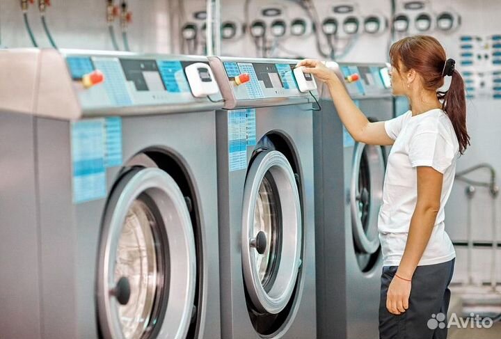 Сотрудник прачечной