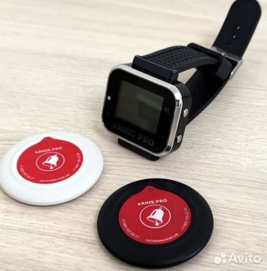 Кнопка вызова персонала и часы пейджер официанта