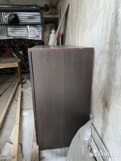 Кумод и тумбы