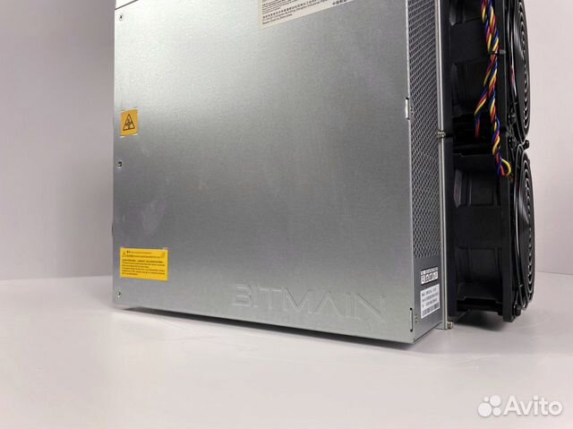 Асик майнер Antminer S19j pro 100Th