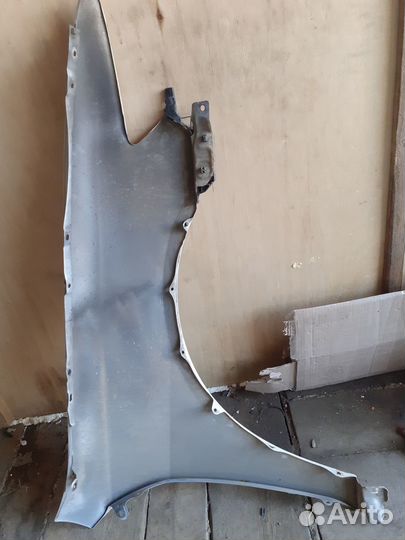 Крыло левое на honda accord CL7 NH624P