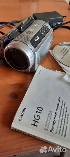 Видеокамера canon HG10