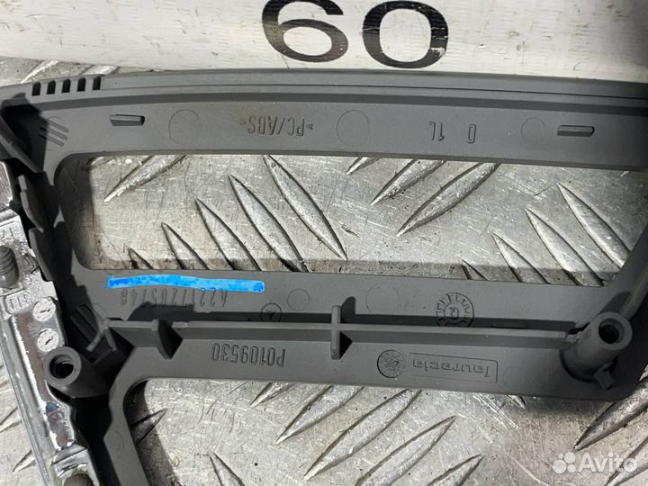 Б/У Ручка двери передней внутренняя левая M#002