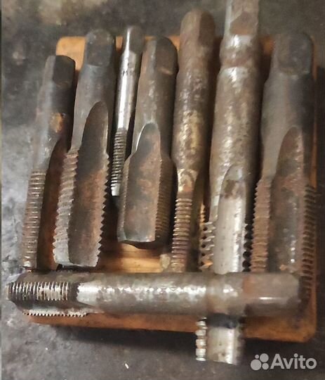 Метчики, ключи гаечные, головки СССР