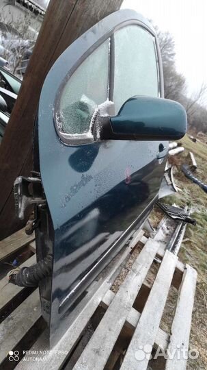 Дверь передняя левая Peugeot 307