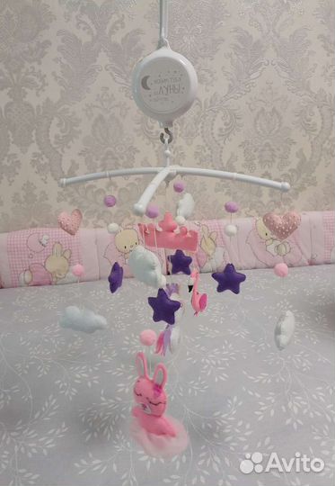 Мобиль на кроватку из фетра