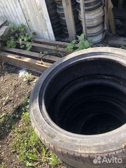 Gislaved Nord Frost 200 225/45 R18