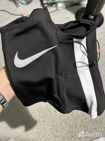 Маска Nike