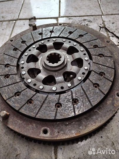 Сцепление в сборе с маховиком на bmw 5 e34