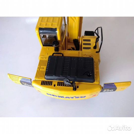 Экскаватор komatsu PC200 1/43