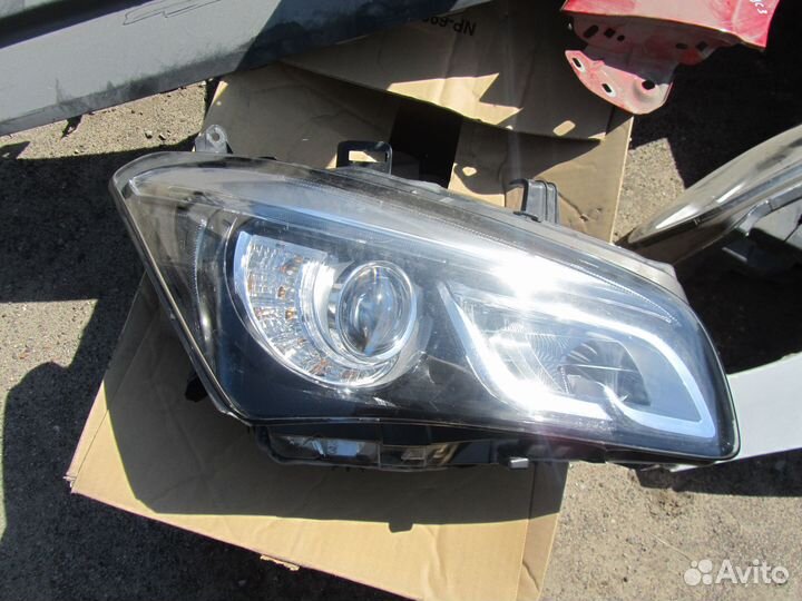 Фара правая infiniti qx80