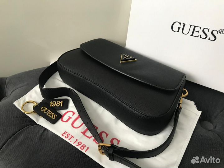 Сумка Guess чёрная