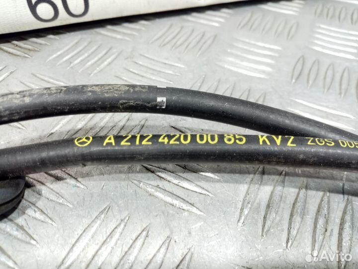 Б/У Трос стояночного тормоза W212 W218#002