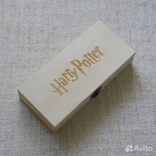 Набор значков: гербы факультетов Хогвартс, Поттер