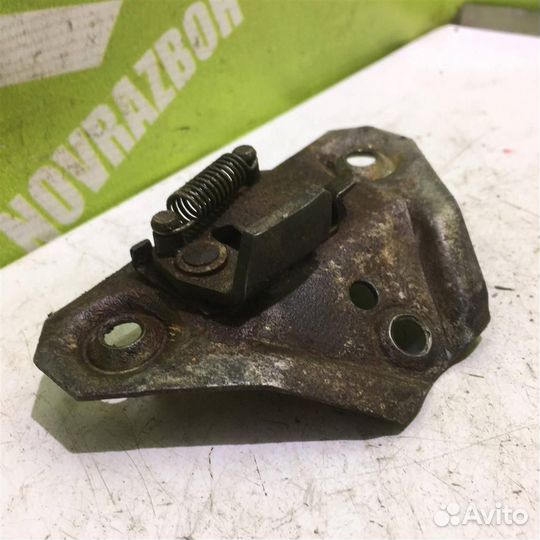 Замок багажника Фольксваген Транспортер Т2 Т3 79