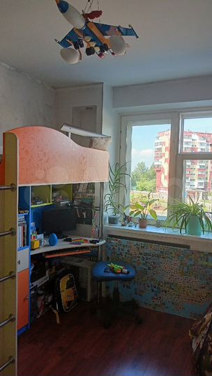 3-к. квартира, 68 м², 4/10 эт.