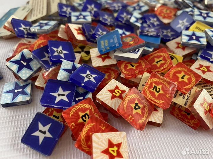 Акриловые жетоны и стенды для настольных игр