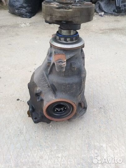 Редуктор заднего моста задний Bmw X5 30D F15 (Ф15)