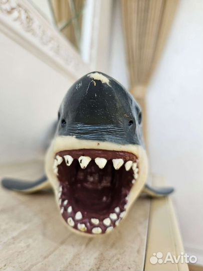 Акула большая 62см Дисней твёрдая резина