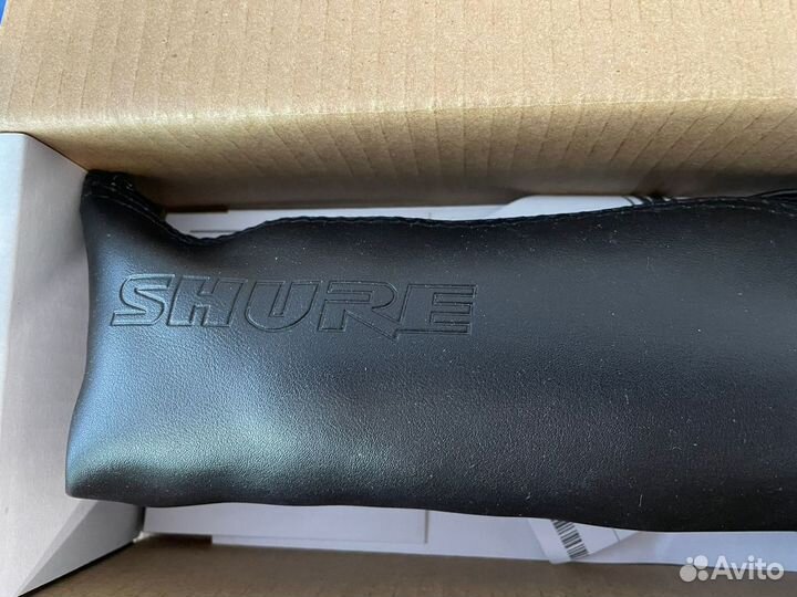 Микрофоны shure SM 48 со стойкой и кабелем