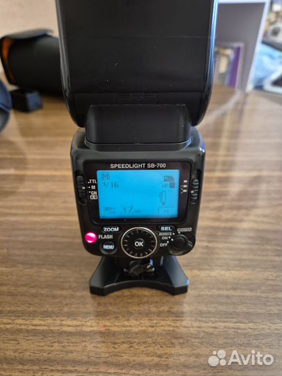 Вспышка nikon sb-700