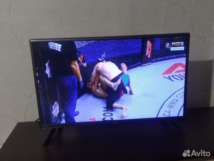 Телевизор LG 32 дюйма
