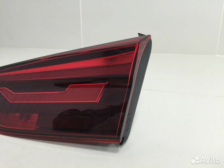 Фонарь задний внутренний правый Volkswagen Polo Mk