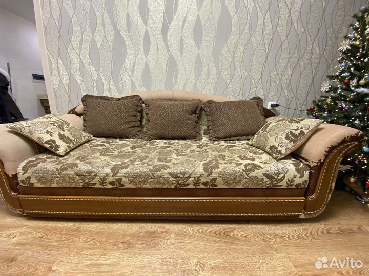 Диван б/у
