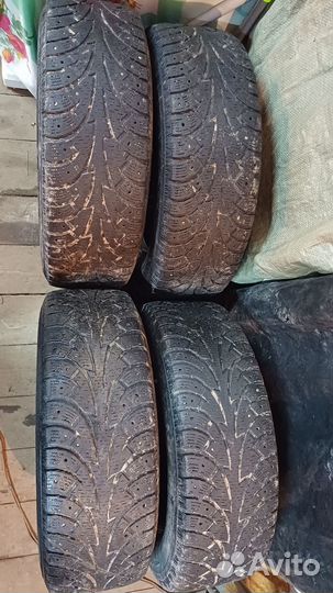 Hankook Winter I'Pike 21.5/65 R16 98H