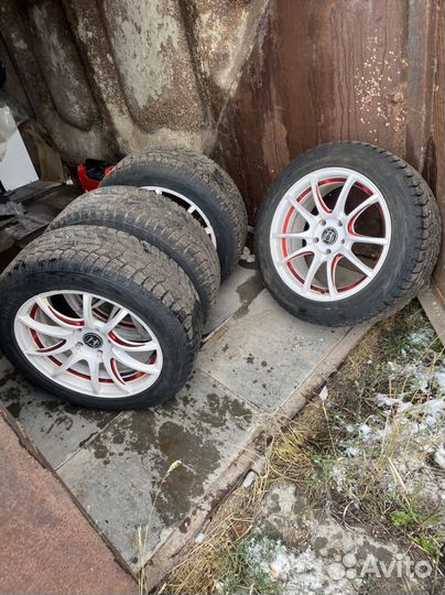 Hankook Winter i'Pike X W429A 225/55 R17