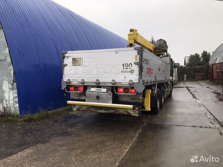 Mitsubishi Fuso Super Great с КМУ, 1990