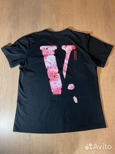 Футболка vlone sakura оригинал