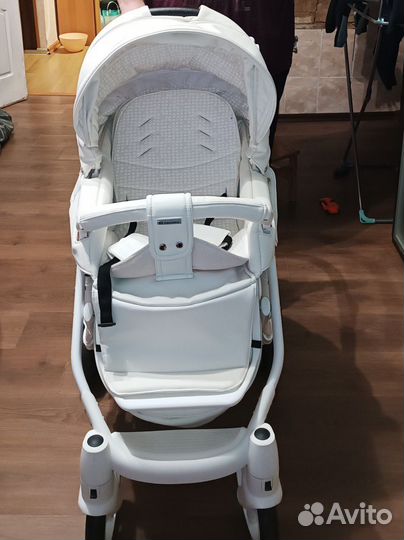 Коляска 2 в 1 adamex экокожа белая