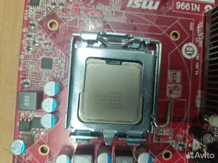 Материнская плата с процессором