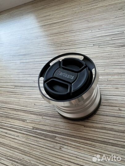 Объектив 7artisans