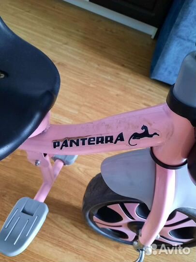 Трехколесный велосипед с родительской ручкой