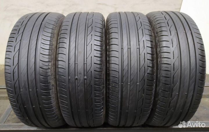 Bridgestone Turanza T001 215/55 R17