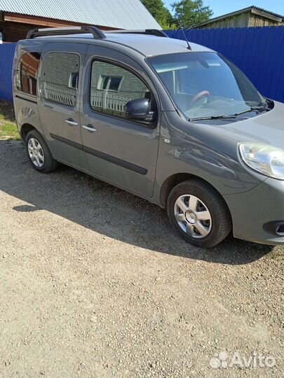 Renault Kangoo 1.6 МТ, 2013, 224 225 км