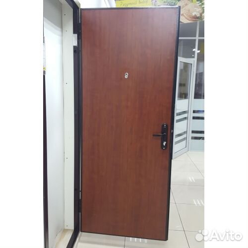 Дверь входная металлическая Стройгост 5/1