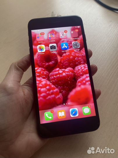 iPhone 7 Plus, 64 ГБ