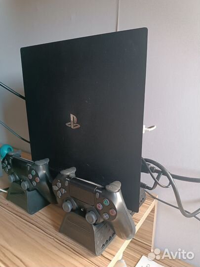 Sony playstation 4 pro 1tb
