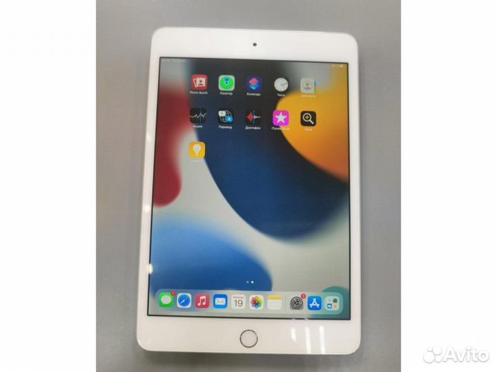 Apple iPad mini 4 32Gb Wi-Fi + Cellular б/у