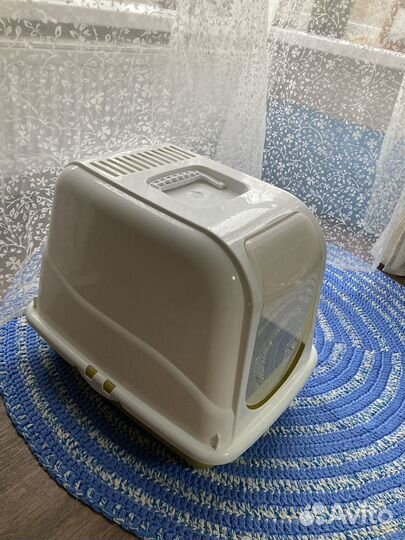 Кошачий лоток закрытый