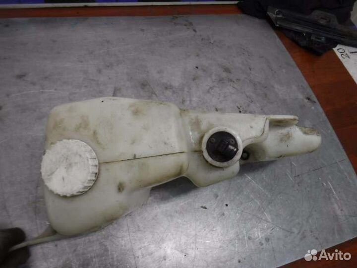 Бачок омывателя Ваз 2110 1.5 16V 2001