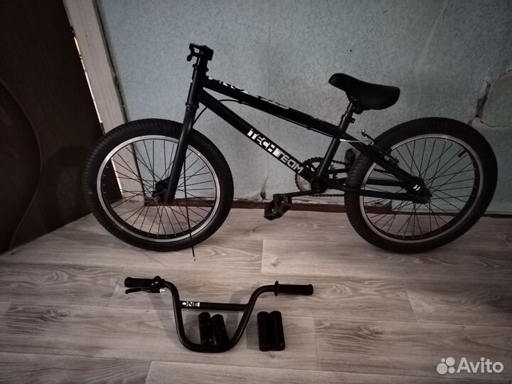 Трюковой велосипед bmx новый