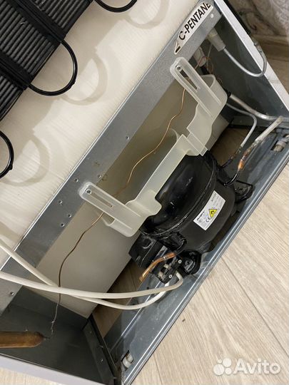 Холодильник бу indesit